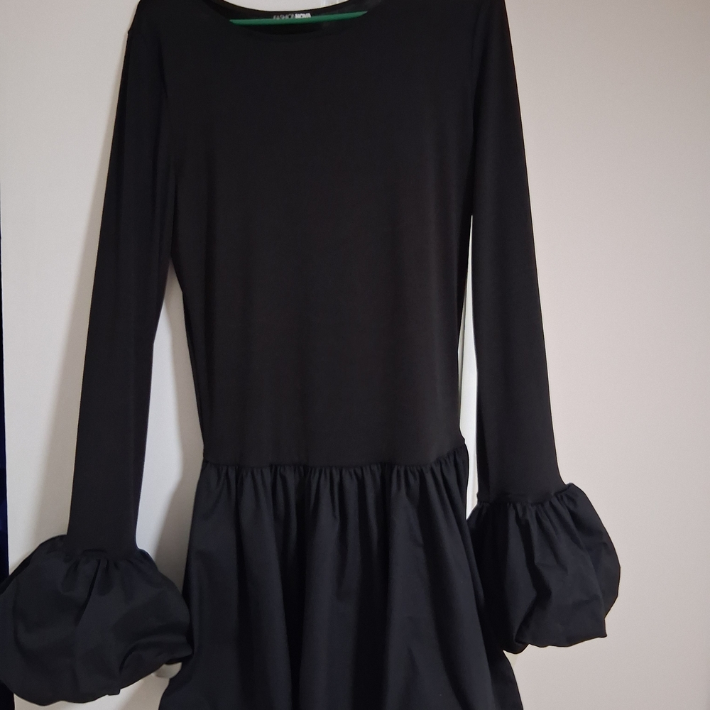 Fashion Nova Black Long Sleeve Midi Dress with Puff Sleeves